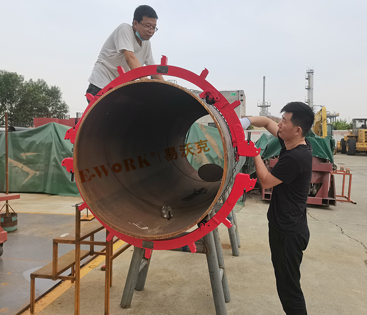 大口徑旋轉(zhuǎn)式切管機場景實拍